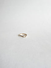 Load image into Gallery viewer, Moonstone Ring| Size 7
